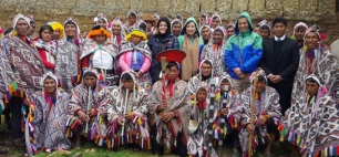 Perú. Ministra Elsa Galarza destaca labor de comunidades en preservación genética de la papa y desarrollo de experiencias bioculturales